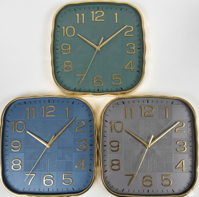 Modern Scalloped Square Wall Clock Set